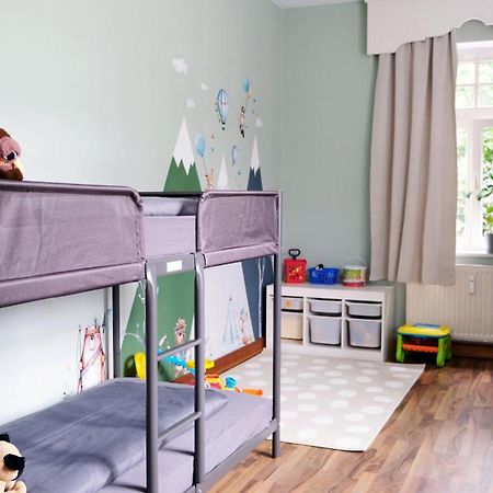 Casa Luxe - 110Qm - Stadtmitte - Familienfreundlich - Parkplatz - 5Km Zum Legoland Günzburg Kültér fotó